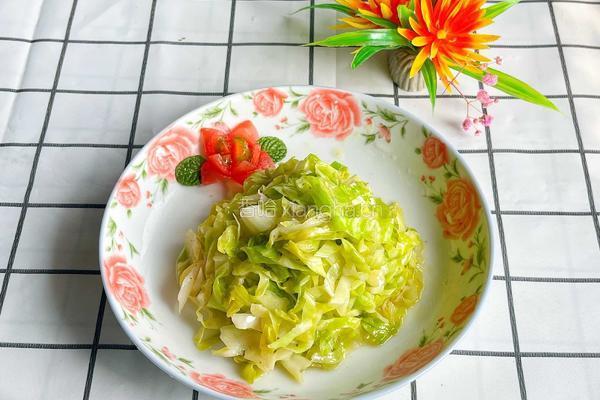素炒莲花白的做法图解5