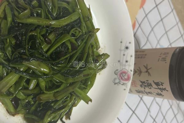香畴黄豆酱炒空心菜