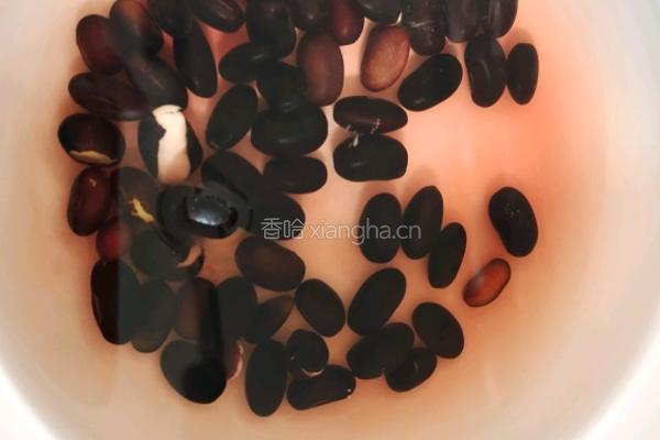 黑豆糙米糊的做法图解1
