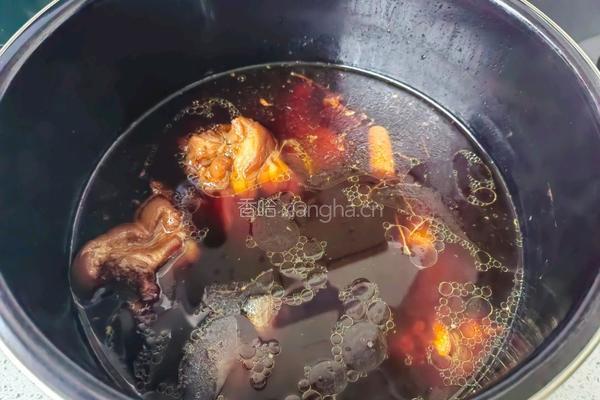 压力锅煲猪蹄汤的做法图解8