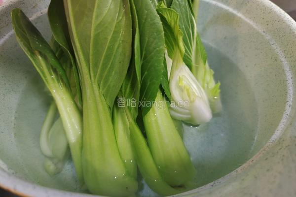 黑豆香菇小油菜的做法图解8