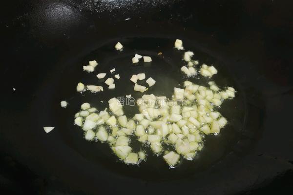 酱炒茼蒿的做法图解6