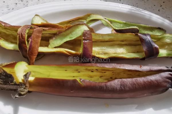 核桃泥炒茄丁的做法图解7