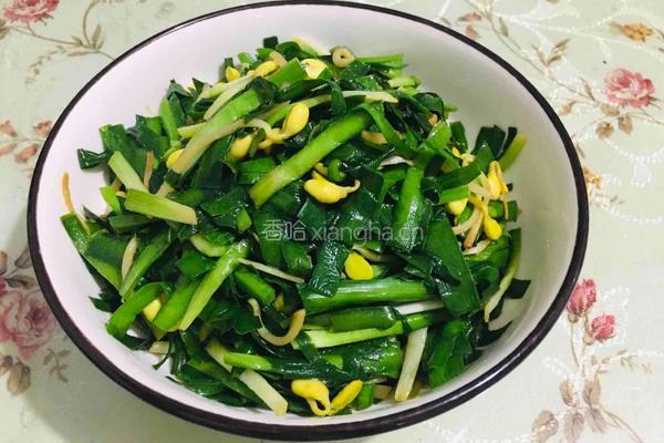 黄豆芽炒韭菜