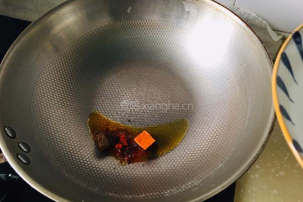 酱香牛腩粉的做法图解5