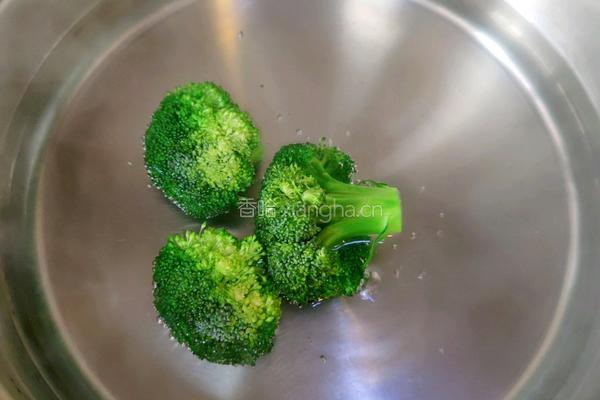 捞汁米线的做法图解12