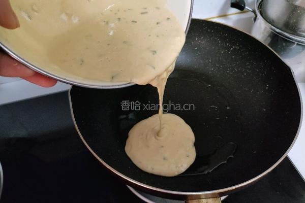 鸡蛋葱花饼的做法图解6