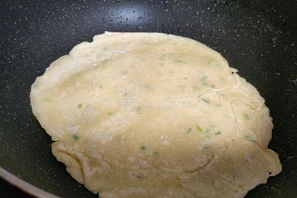 鸡蛋葱花饼的做法图解9