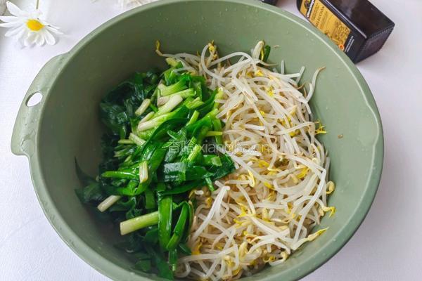 凉拌青韭芽的做法图解8