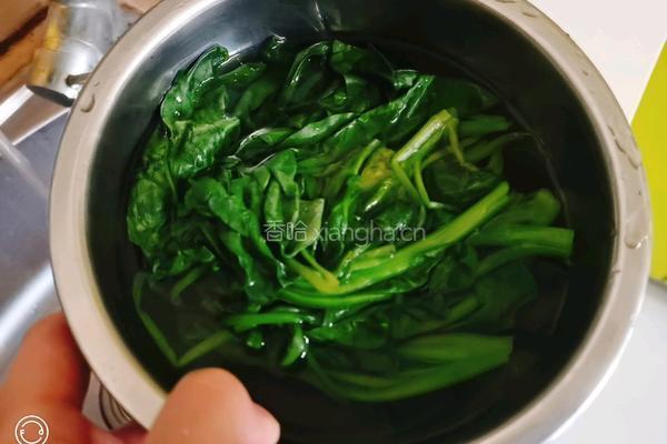 菠菜豆腐（奥莱奥特级初榨橄榄油）的做法图解6
