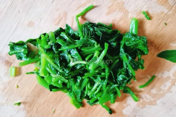 菠菜豆腐（奥莱奥特级初榨橄榄油）的做法图解7