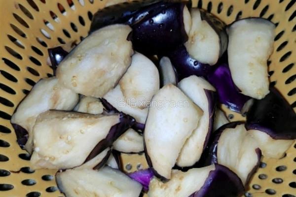 咸鱼茄子的做法图解4