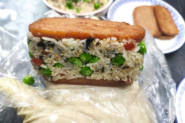 午餐肉饭团的做法图解10