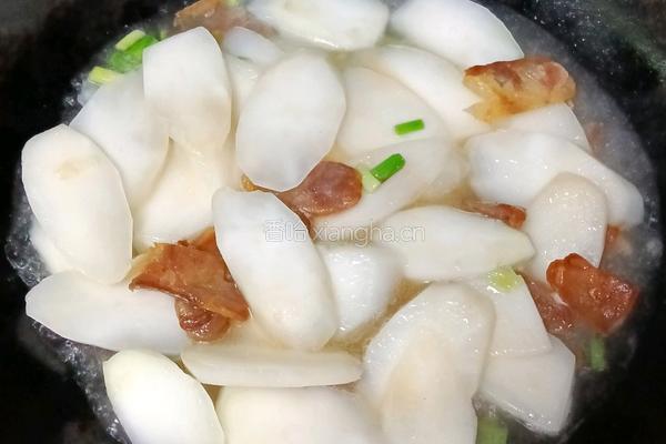 腊肠炒棒菜头的做法图解8