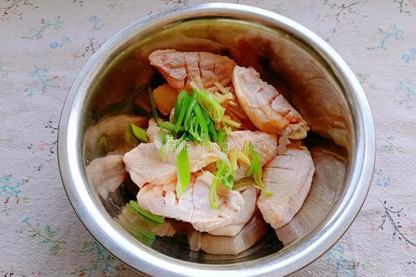 奥尔良煎鸡翅的做法图解4