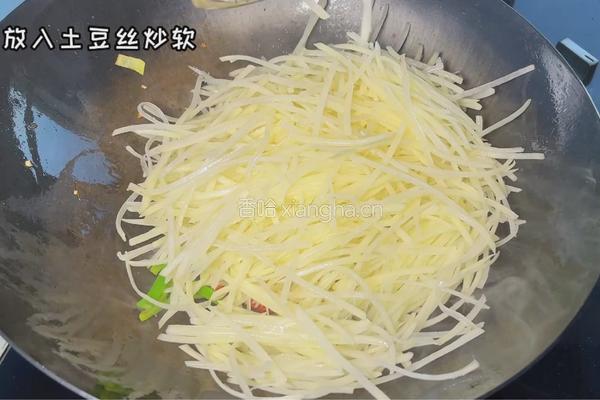酸辣土豆丝的做法图解3