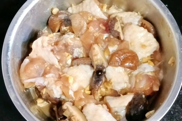 香菇蒸鸡翅的做法图解8