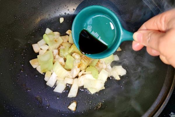 芹菜鲈鱼的做法图解6