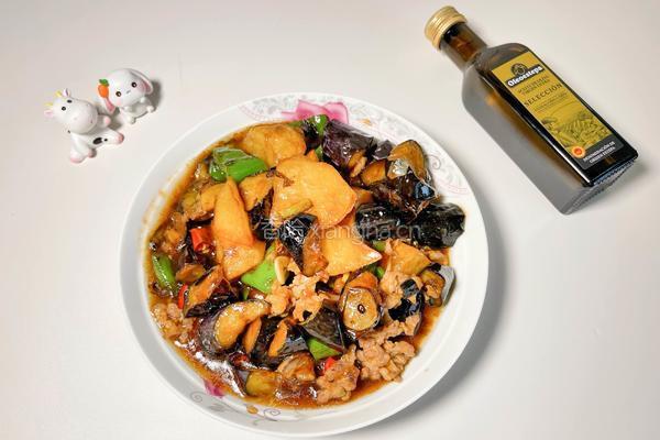 肉末地三鲜
