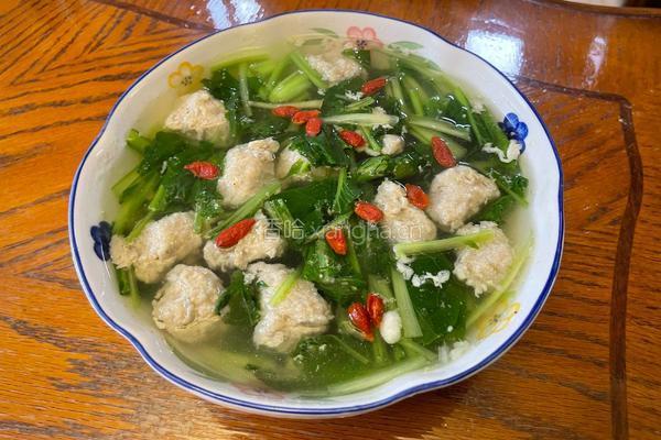 大头宝鱼丸子汤