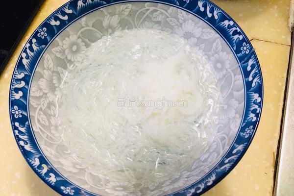粉丝羊肉汤的做法图解3