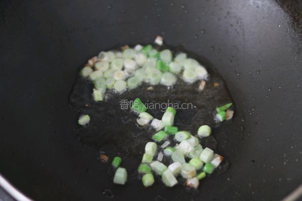 黄金炒饭的做法图解5