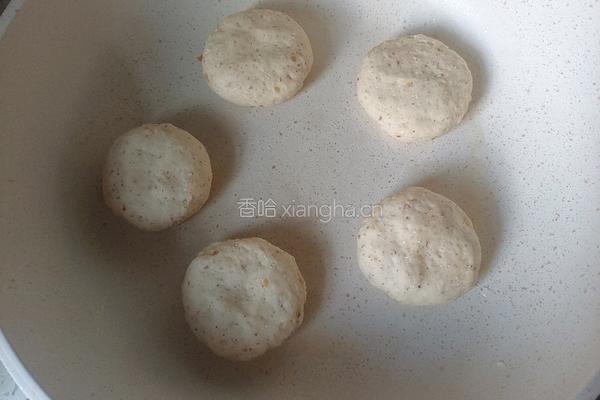 红枣发面小饼的做法图解10