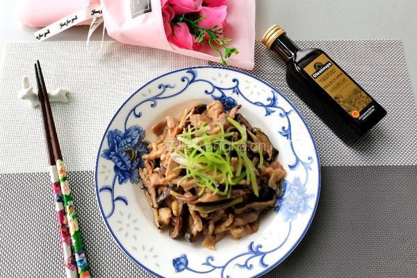 橄榄油香菇炒肉片的做法图解10