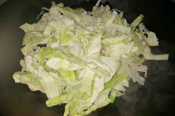 清炒包菜的做法图解4