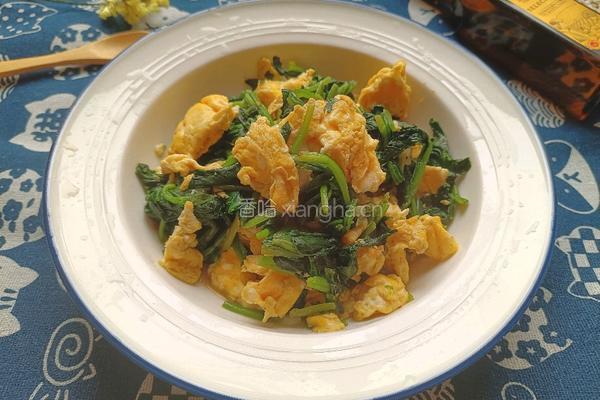 橄榄油菠菜炒鸡蛋