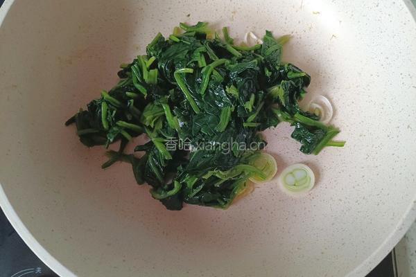 橄榄油菠菜炒鸡蛋的做法图解8