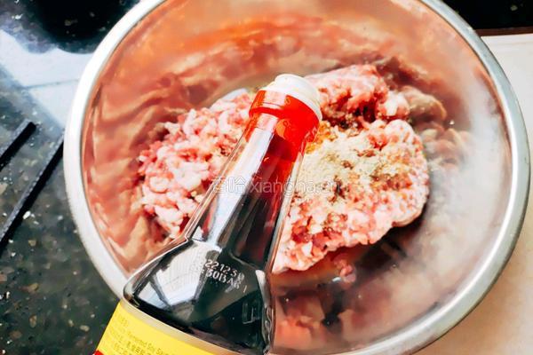 菜肉馄饨的做法图解5