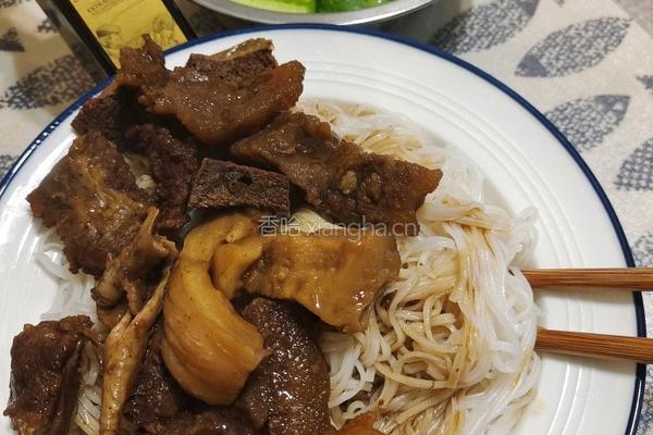 牛腩捞米粉的做法图解9
