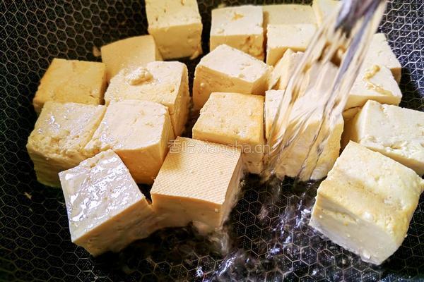 金汤酸菜豆腐的做法图解4