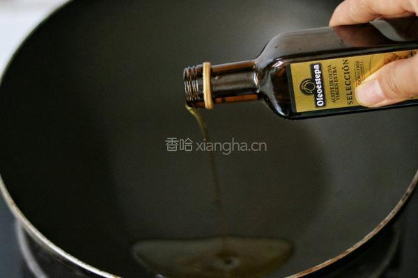 白玉菇炒肉的做法图解4