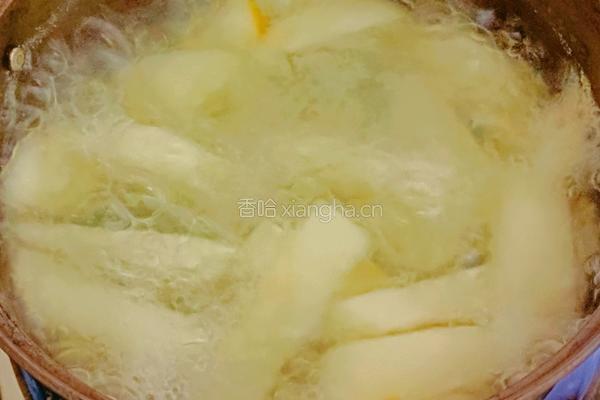冰糖雪梨糖水的做法图解4