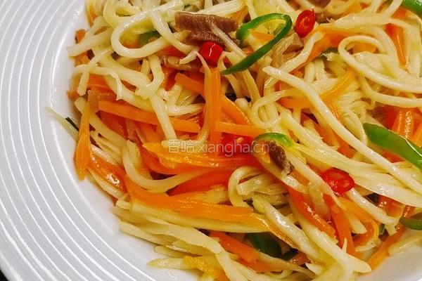 茭白胡萝卜丝炒肉丝的做法图解6