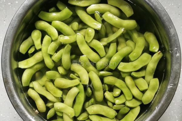 碧翠毛豆的做法图解2