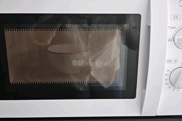 咸蛋黄饼干的做法图解5