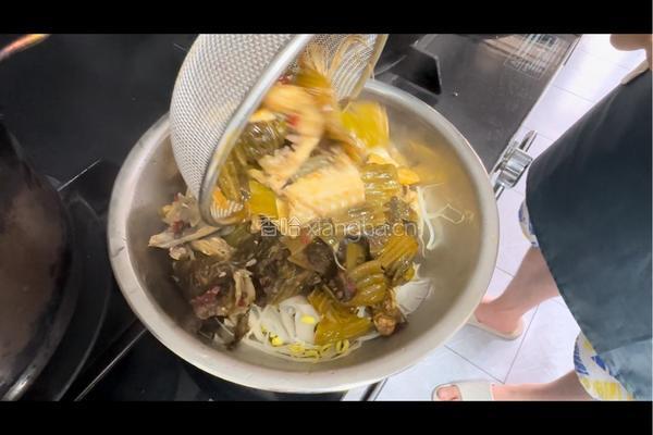 麻辣酸菜鱼的做法图解7
