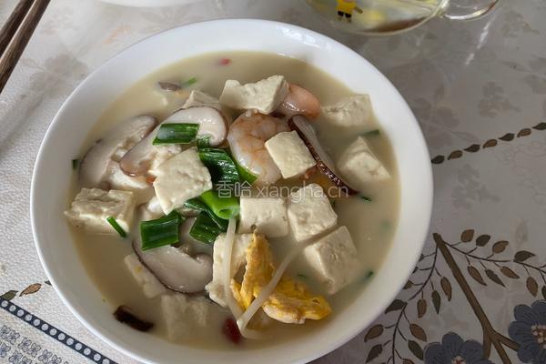 虾仁豆腐汤(三鲜汤)的做法图解5