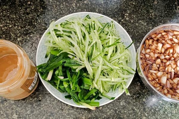 麻酱面皮的做法图解5
