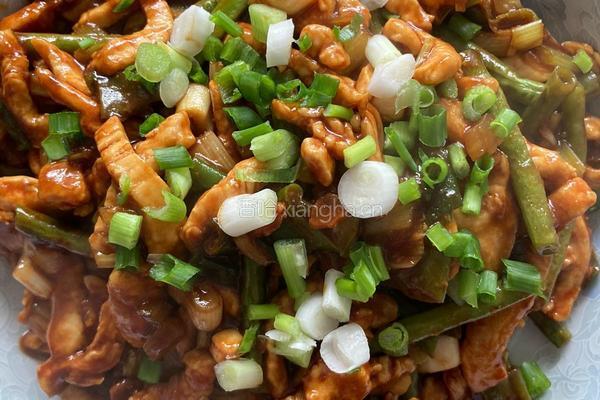 鱼香肉丝（鸡肉版）的做法图解6
