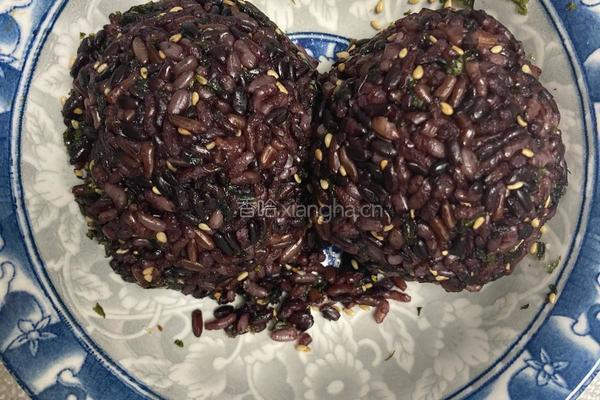 海苔粗粮饭团的做法图解6