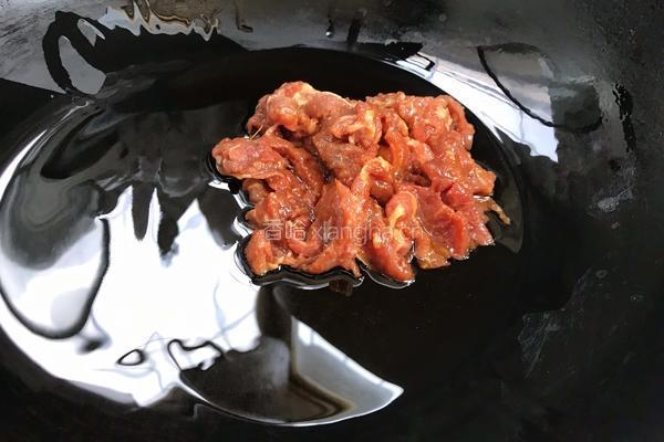 丝瓜炒肉的做法图解4