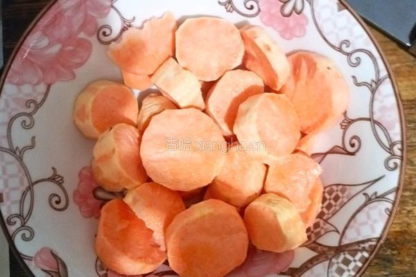 煎红薯片的做法图解3