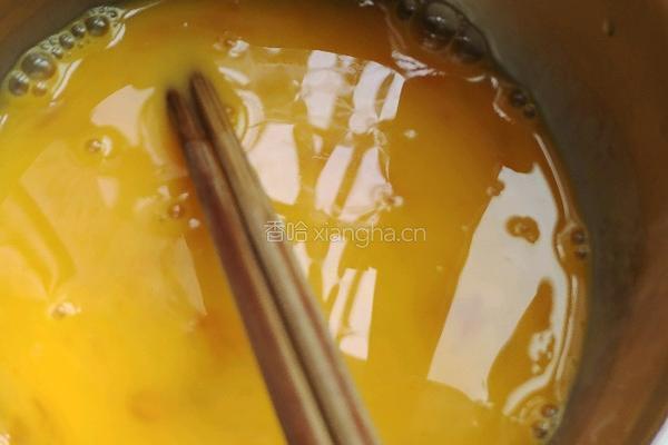 丝瓜炒鸡蛋的做法图解2