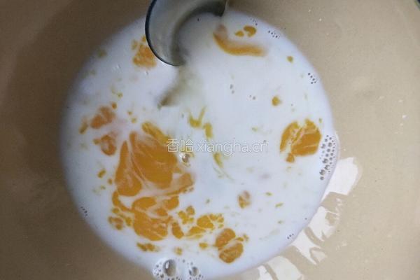 奶香椰蓉蔓越莓馅的做法图解2