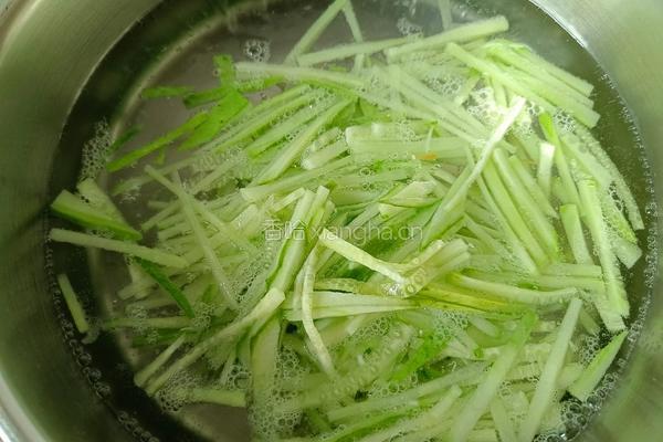 凉拌什蔬拌意面 的做法图解8