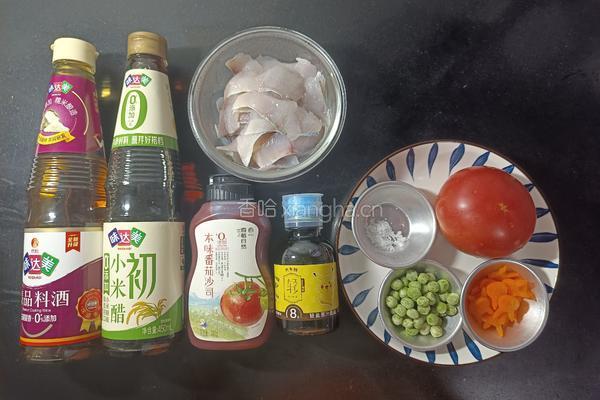 茄汁鲈鱼片的做法图解1